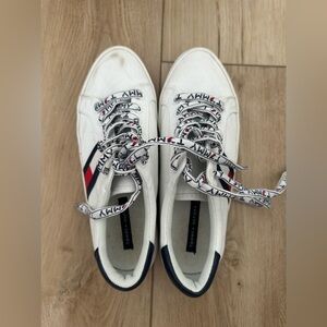 Tommy Hilfiger sneakers